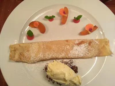 Essen im Gasthaus oder in der Nähe