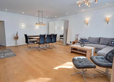 Ein Sitzbereich in der Unterkunft Ferienwohnung Angerer