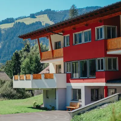Ein allgemeiner Bergblick oder ein Berglick von der Ferienwohnung aus