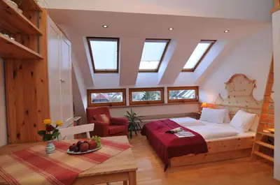 Ein Bett oder Betten in einem Zimmer der Unterkunft Haus Schitter