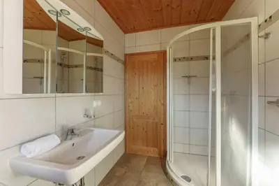 Ein Badezimmer in der Unterkunft Ski In- Ski Out - Haus Stocker - direkt an der Skipiste by Schladmingurlaub