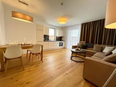 Ein Sitzbereich in der Unterkunft die Tauplitz Lodges - Alm Lodge A8 by AA Holiday Homes