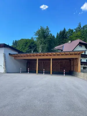 Das Gebäude in dem sich die Ferienwohnung befindet