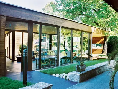 Ein Garten an der Unterkunft Hotel Stroblerhof