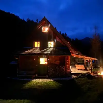 Zirbitz Hütte mit Sauna und Kamin