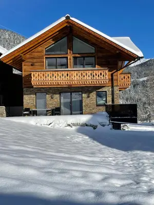 Ferienlodge Edelstein im Winter