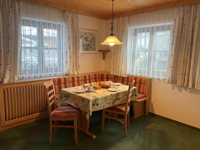 Ein Sitzbereich in der Unterkunft Haus Wagrain