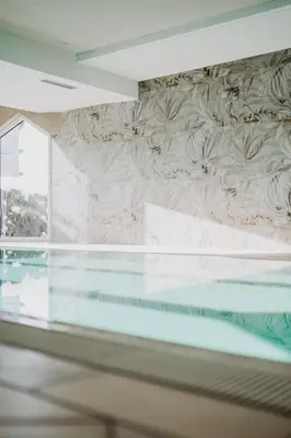 Der Swimmingpool an oder in der Nähe von Brückenwirt's Ferienwohnung