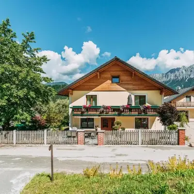 Vesna S Home