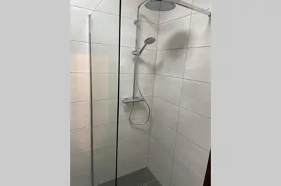Ein Badezimmer in der Unterkunft Wohnung 35m2 mit Traum Panorama und 30m2 Terrasse