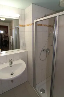 Ein Badezimmer in der Unterkunft JUFA Hotel Grünau im Almtal