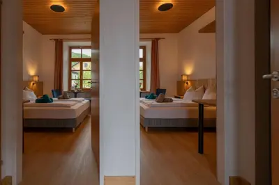 Ein Bett oder Betten in einem Zimmer der Unterkunft Haus Weyregg - Pension