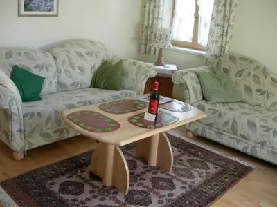 Ein Sitzbereich in der Unterkunft Ferienhaus Feuerer