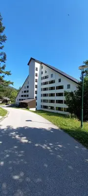 Das Gebäude in dem sich die Ferienwohnung befindet