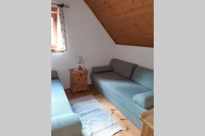 Ein Sitzbereich in der Unterkunft Haus Susi im Ennstal