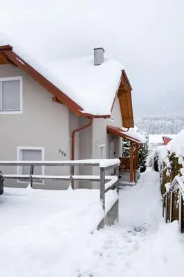 Apartmenthaus HAUS Gipfelglück Apartment DOCHSTOA im Winter