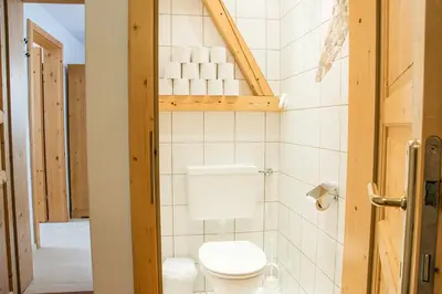Ein Badezimmer in der Unterkunft Ferienalm Schitter