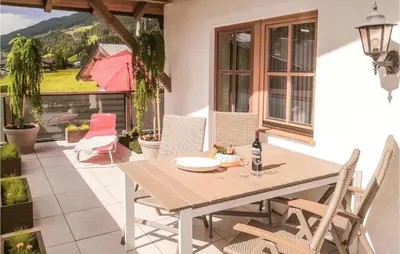 Ein allgemeiner Bergblick oder ein Berglick von der Ferienwohnung aus