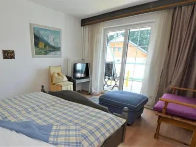 Ein Bett oder Betten in einem Zimmer der Unterkunft Landhaus Leitzinger EG2