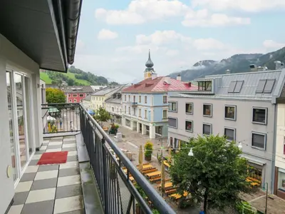 Ein allgemeiner Bergblick oder ein Berglick von der Ferienwohnung aus