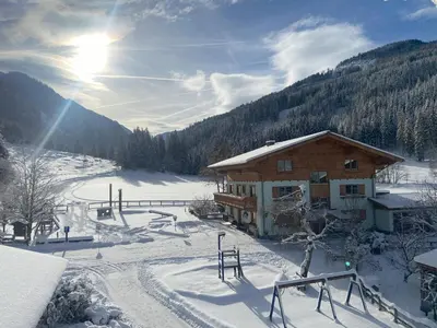 Winklhütte im Winter
