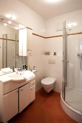 Ein Badezimmer in der Unterkunft Apartmenthaus HAUS Gipfelglück Apartment KRUMMHOLZ