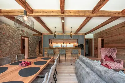 Ein Sitzbereich in der Unterkunft Natursinn Mountainchalets