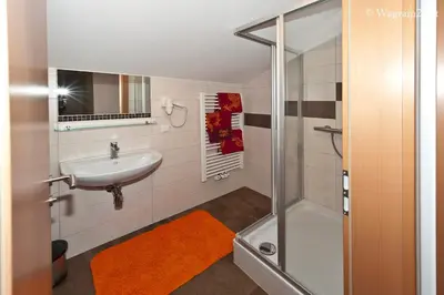 Ein Badezimmer in der Unterkunft Appartement Haus Burgblick