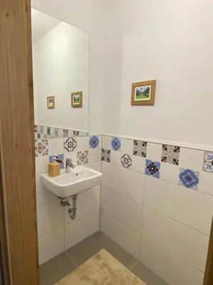 Ein Badezimmer in der Unterkunft Moderne Kaminstube