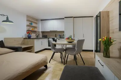Küche/Küchenzeile in der Unterkunft Modern Apartment, Full Kitchen, for 6