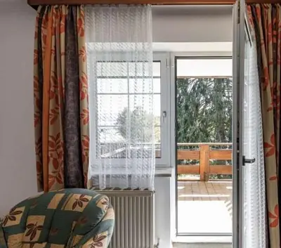 Ein Sitzbereich in der Unterkunft Austria Traveller Hotel Lenzing