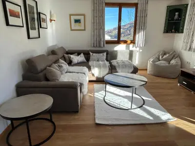 Ein Sitzbereich in der Unterkunft CHALET MARESI