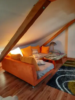 Ein Sitzbereich in der Unterkunft Ferienwohnung Rita