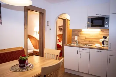 Küche/Küchenzeile in der Unterkunft Appartement-Gästehaus Ursula