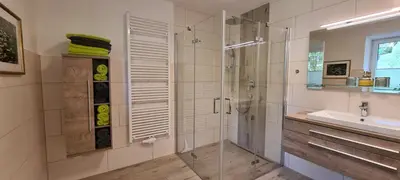 Ein Badezimmer in der Unterkunft Ferienwohnung Kuglwiese