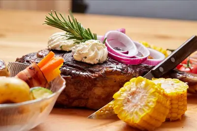Essen in der Pension oder in der Nähe