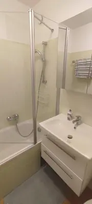 Ein Badezimmer in der Unterkunft Appartement Katrin