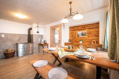 Küche/Küchenzeile in der Unterkunft Ferienhaus Schwöllerbauer