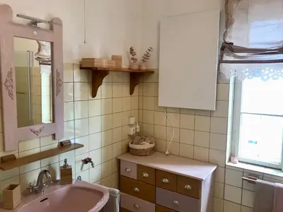 Ein Badezimmer in der Unterkunft Haus Traundorf