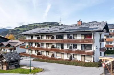 Ein allgemeiner Bergblick oder ein Berglick von der Ferienwohnung aus