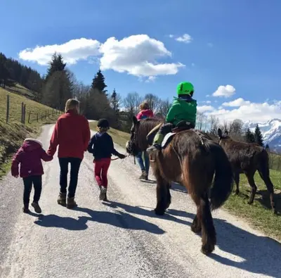Kinder, die in der Unterkunft Ferienhaus 1 übernachten