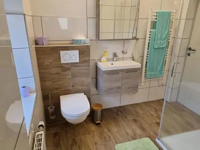 Ein Badezimmer in der Unterkunft Schöne Wohnung am Bauernhof