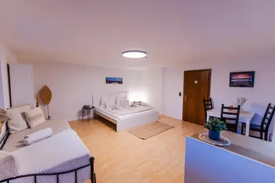Ein Bett oder Betten in einem Zimmer der Unterkunft Skier‘s Lodge - Best View in Town!