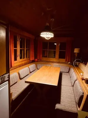 Ein Sitzbereich in der Unterkunft Haus an der Planai (Pistenzugang & Panoramablick)