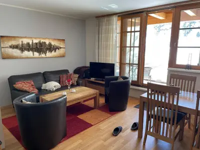Ein Sitzbereich in der Unterkunft Lovely 3 Bedroom Apartment, Ski in/Ski out