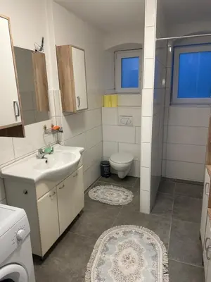 Ein Badezimmer in der Unterkunft Ferienwohnung Niederthalheim