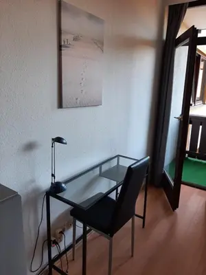 Ein Sitzbereich in der Unterkunft Gipfelsieg am Hallstättersee