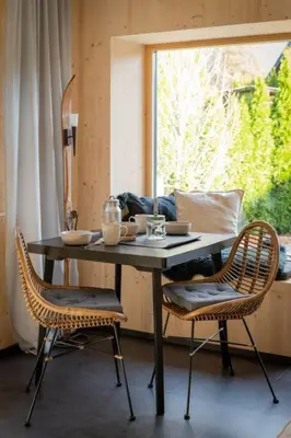 Ein Sitzbereich in der Unterkunft Basecamp Salzkammergut - Exklusives Apartment mitten im Salzkammergut