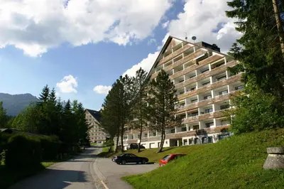 Ein allgemeiner Bergblick oder ein Berglick von der Ferienwohnung aus